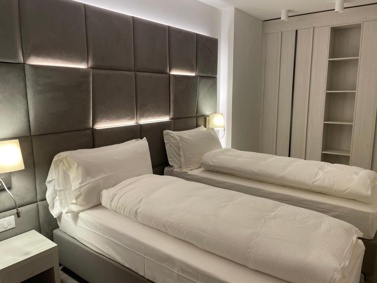 Rosensuite La Residenza Del Rosengarten ปินโซโล ภายนอก รูปภาพ