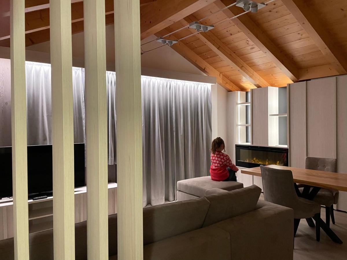 Rosensuite La Residenza Del Rosengarten ปินโซโล ภายนอก รูปภาพ